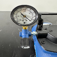 Millipore Vacuum Pump image 2